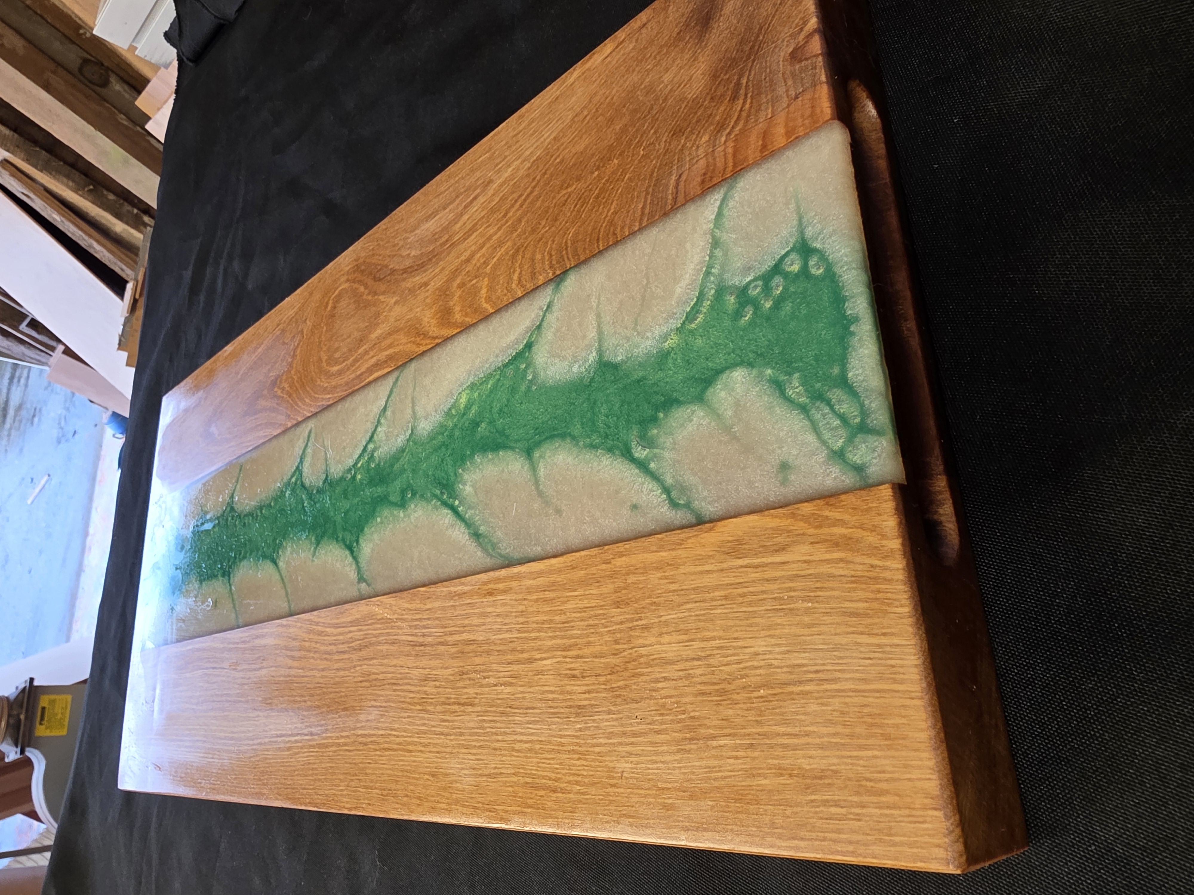 Resin platter