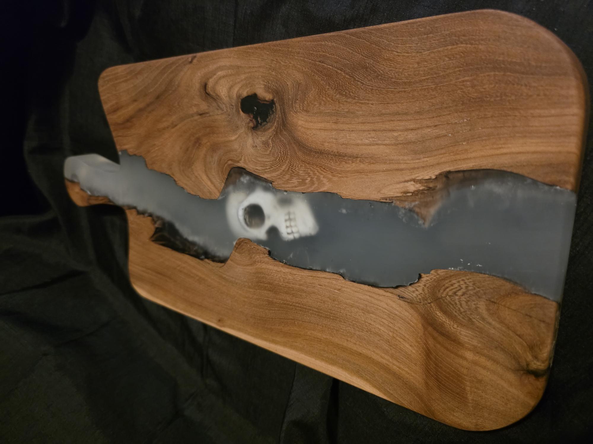 Resin platter