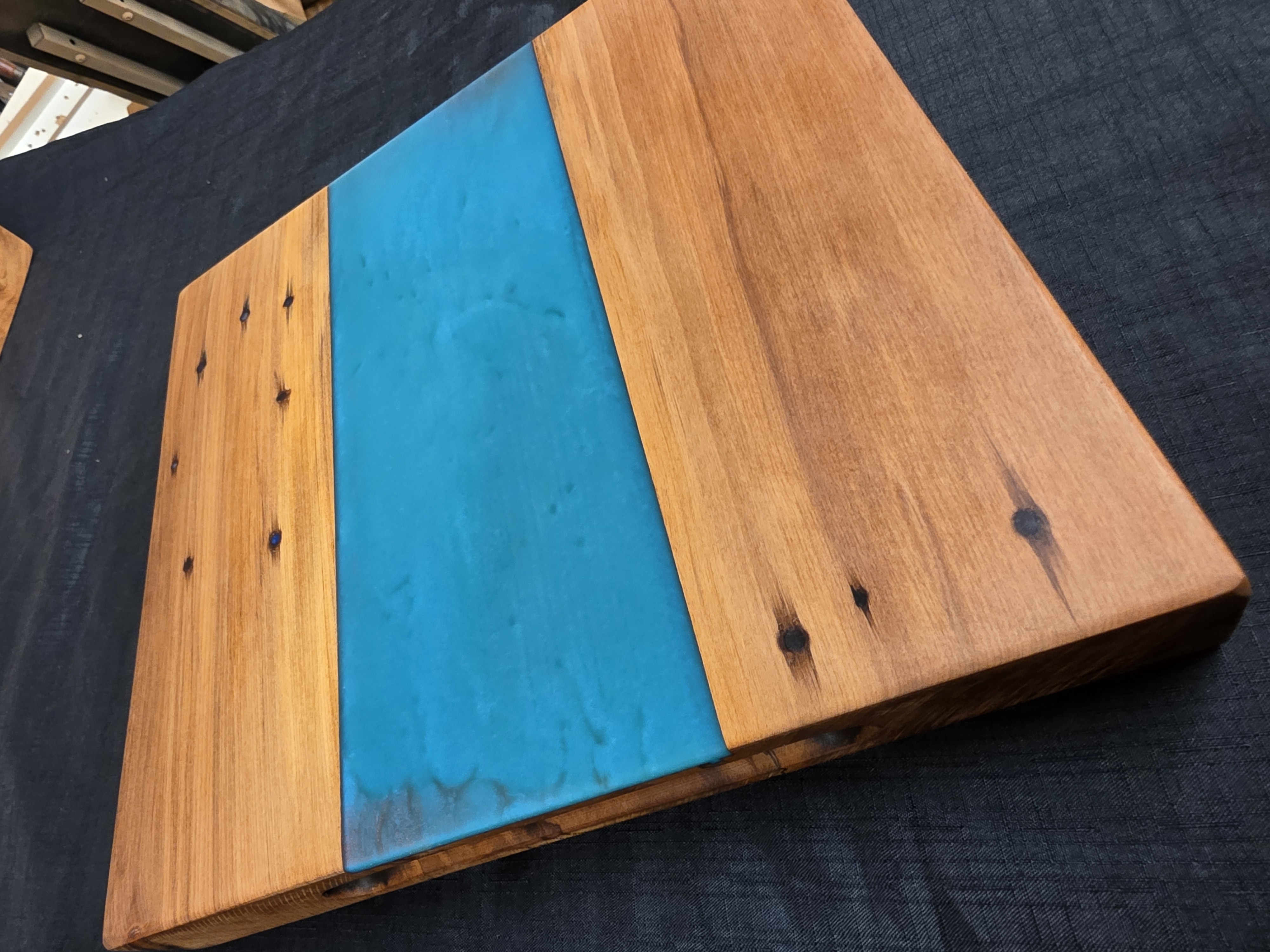 Resin board